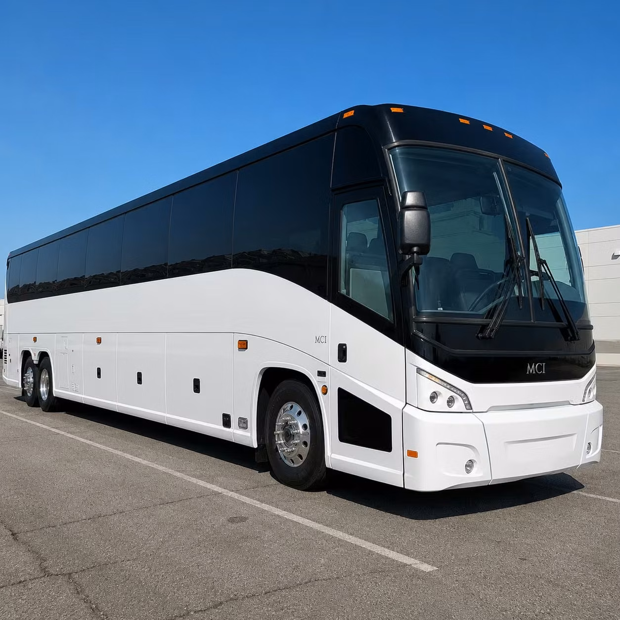 construction and worksite shuttle bus rentals in santa ana